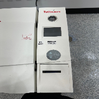 Tuttnauer 3870 Autoclave image 2